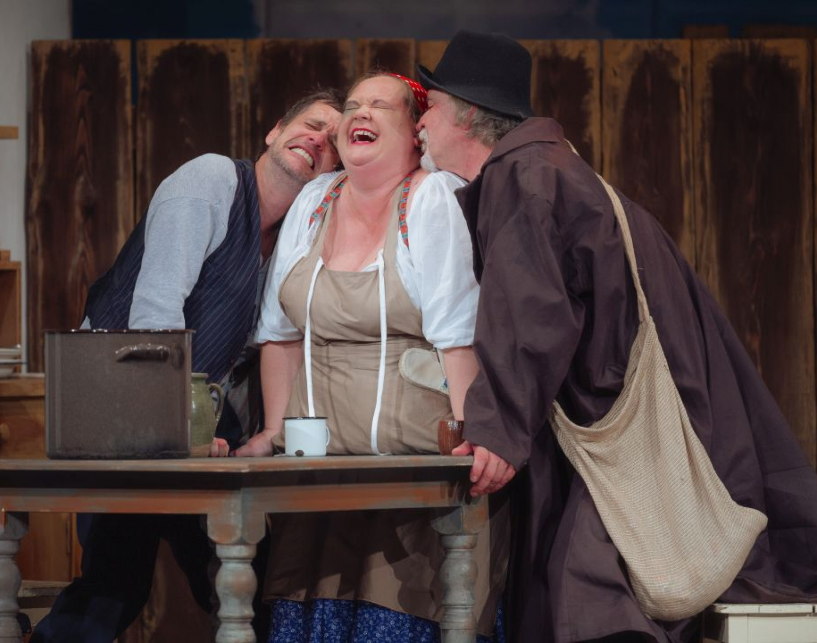 POHNE SA STRÁŽNICA